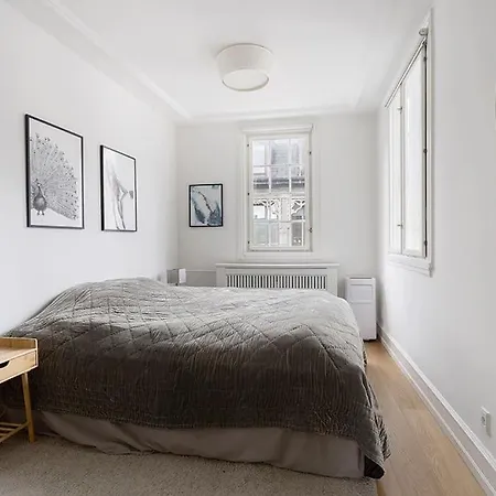 Heart Of Downtown - Modern & Balcony Apartmán *